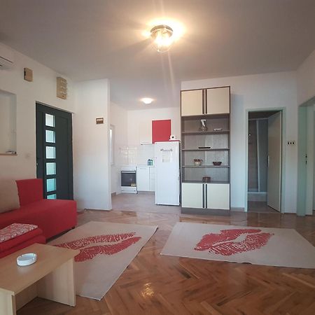 Apartments By The Sea Marina, Trogir - 14191 Zimmer foto
