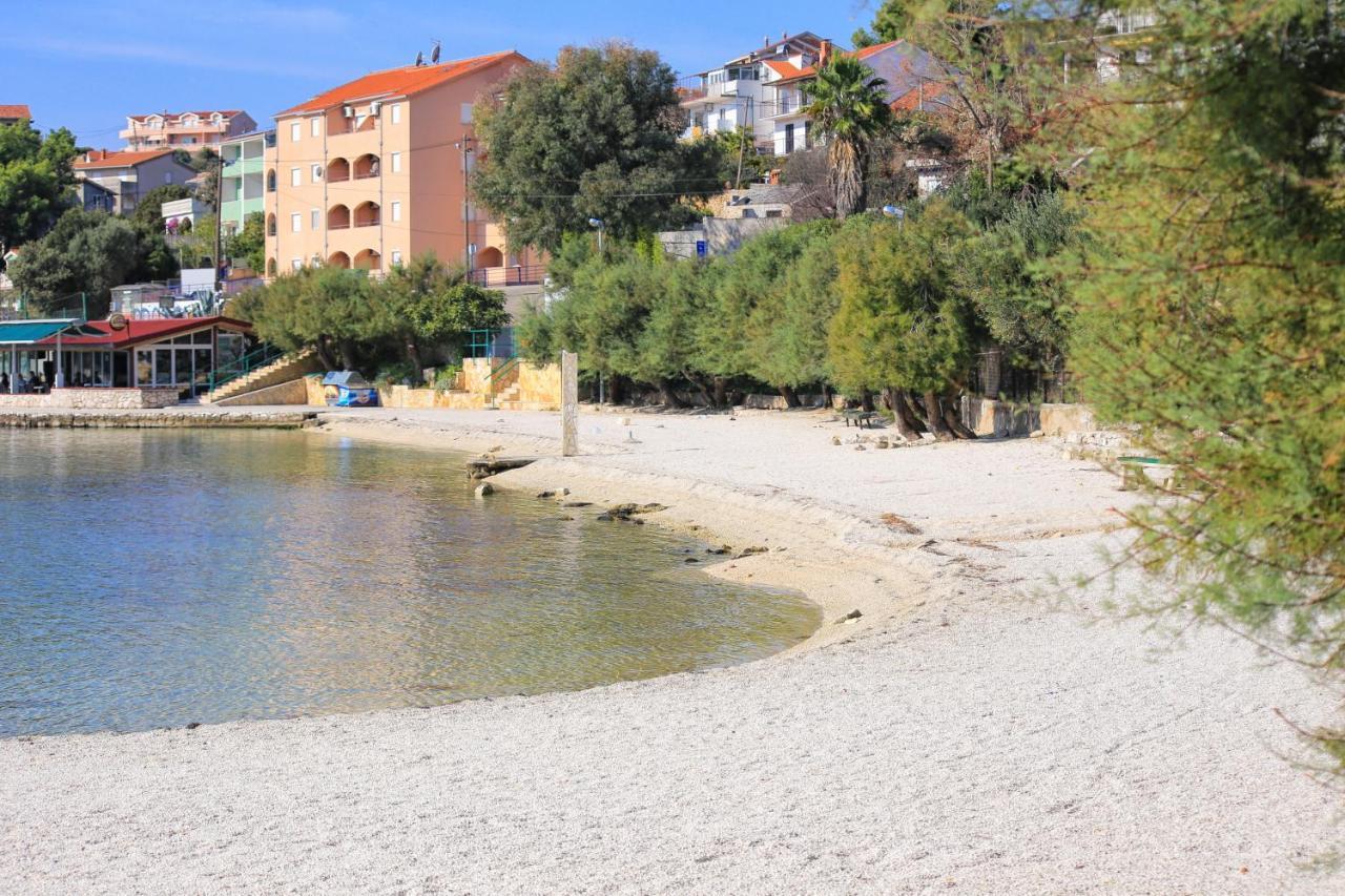 Apartments By The Sea Marina, Trogir - 14191 Exterior foto